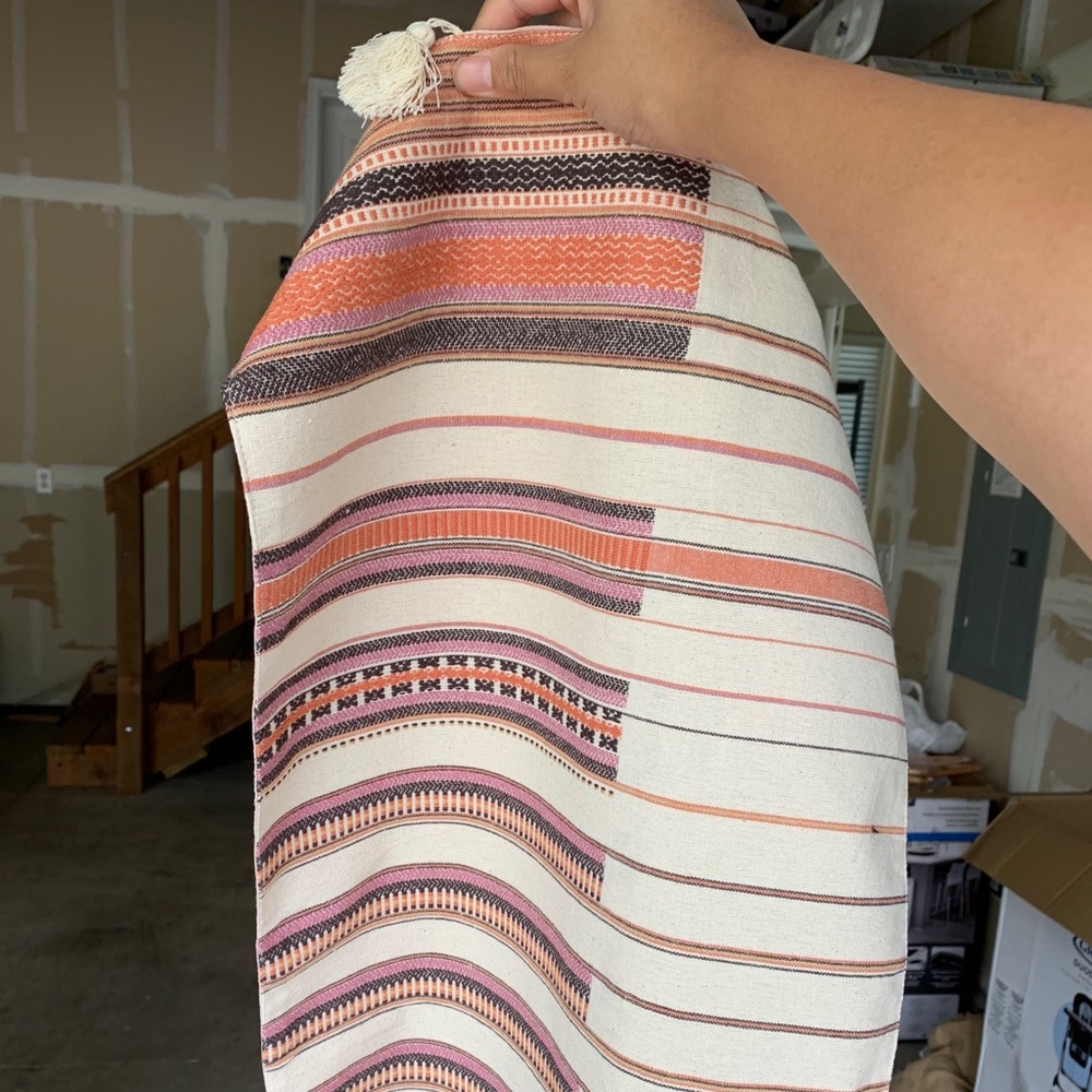 Table runner